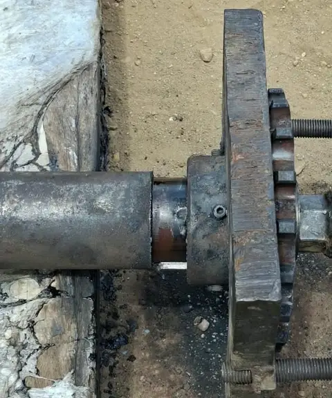 Engranajes y cartucho de tracción