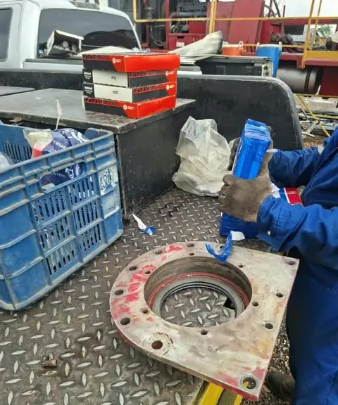 Bomba de lodo: cigüeñal, bielas, rodamientos y medición final