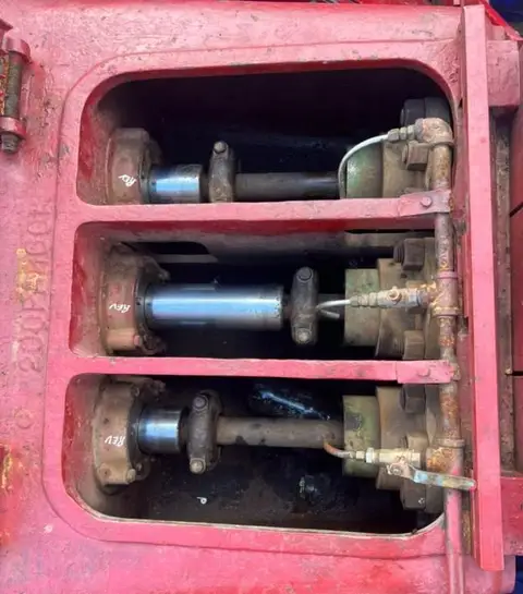 Bomba de lodo: cigüeñal, bielas, rodamientos y medición final